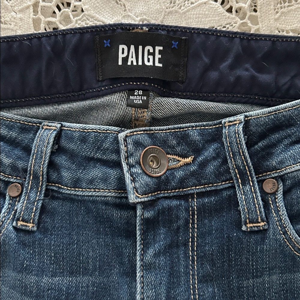 PAIGE Jeans Hoxton Ankle in Sandy/Undone Hem - Picture 2 of 9